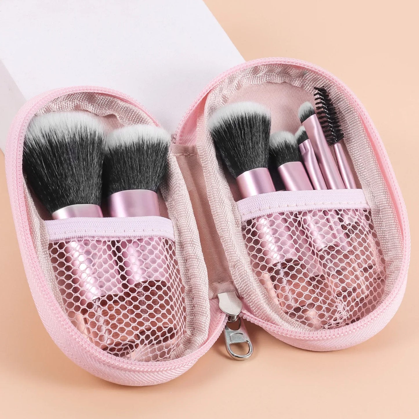 10-Piece Mini Makeup Brush Set – Portable Beauty Tools