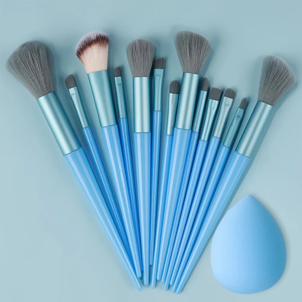 Professional Makeup Brush Set – 13pcs / 33pcs with Sponges & Tools