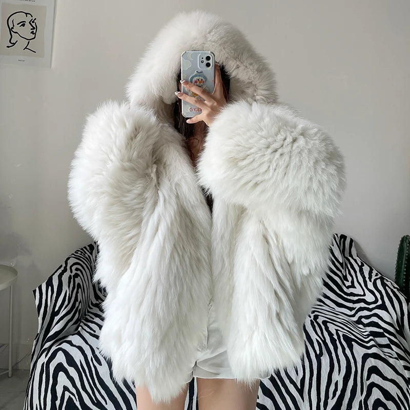 Lautaro Shaggy Faux Fur Jacket β Cozy Luxe With a Statement Twist