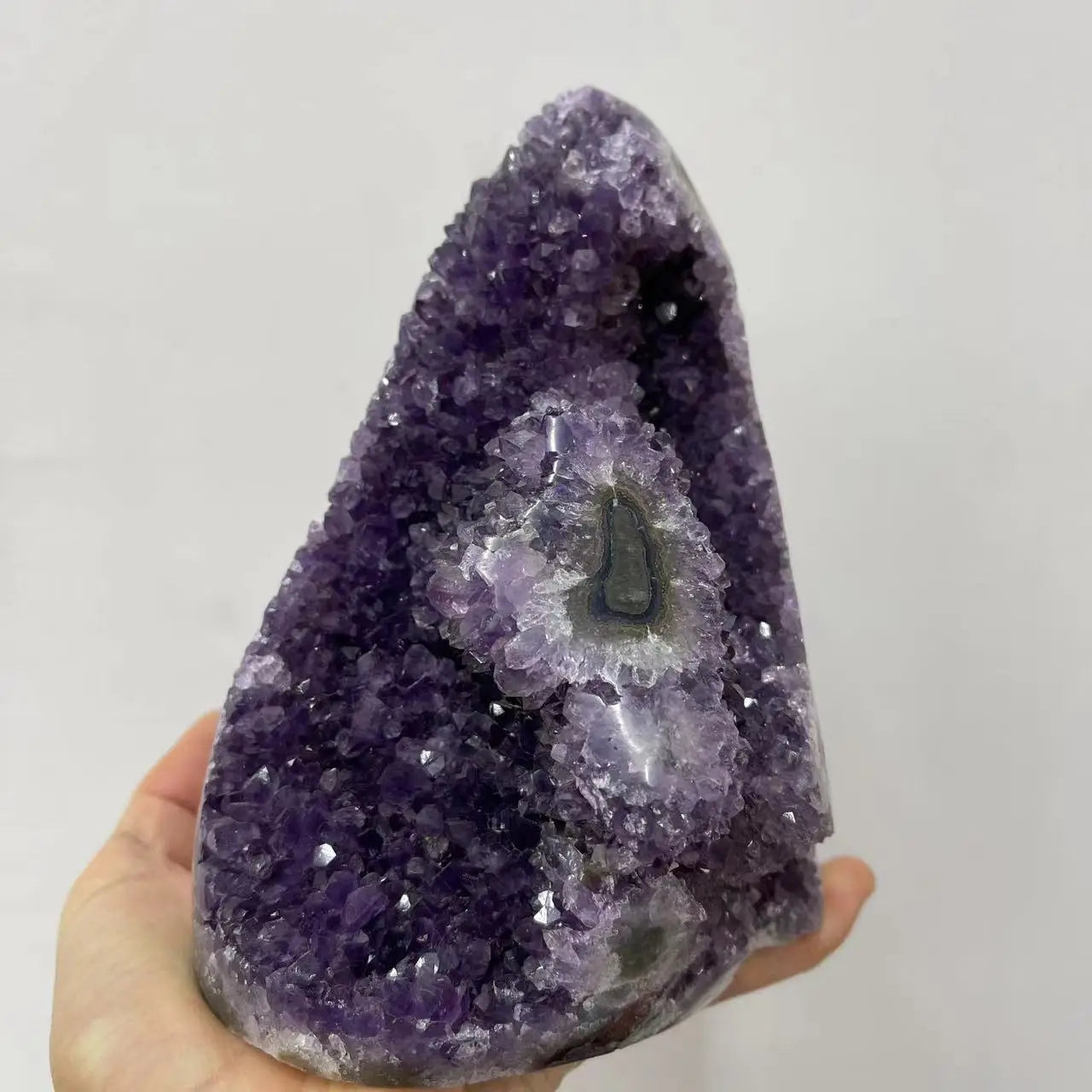 Natural Amethyst Crystal Cluster – Raw Quartz Geode Healing Stone for Home Décor & Feng Shui