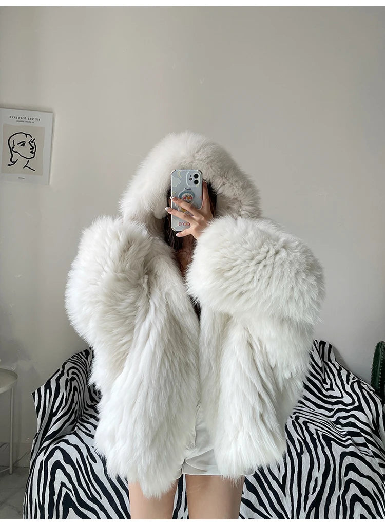 Lautaro Shaggy Faux Fur Jacket β Cozy Luxe With a Statement Twist