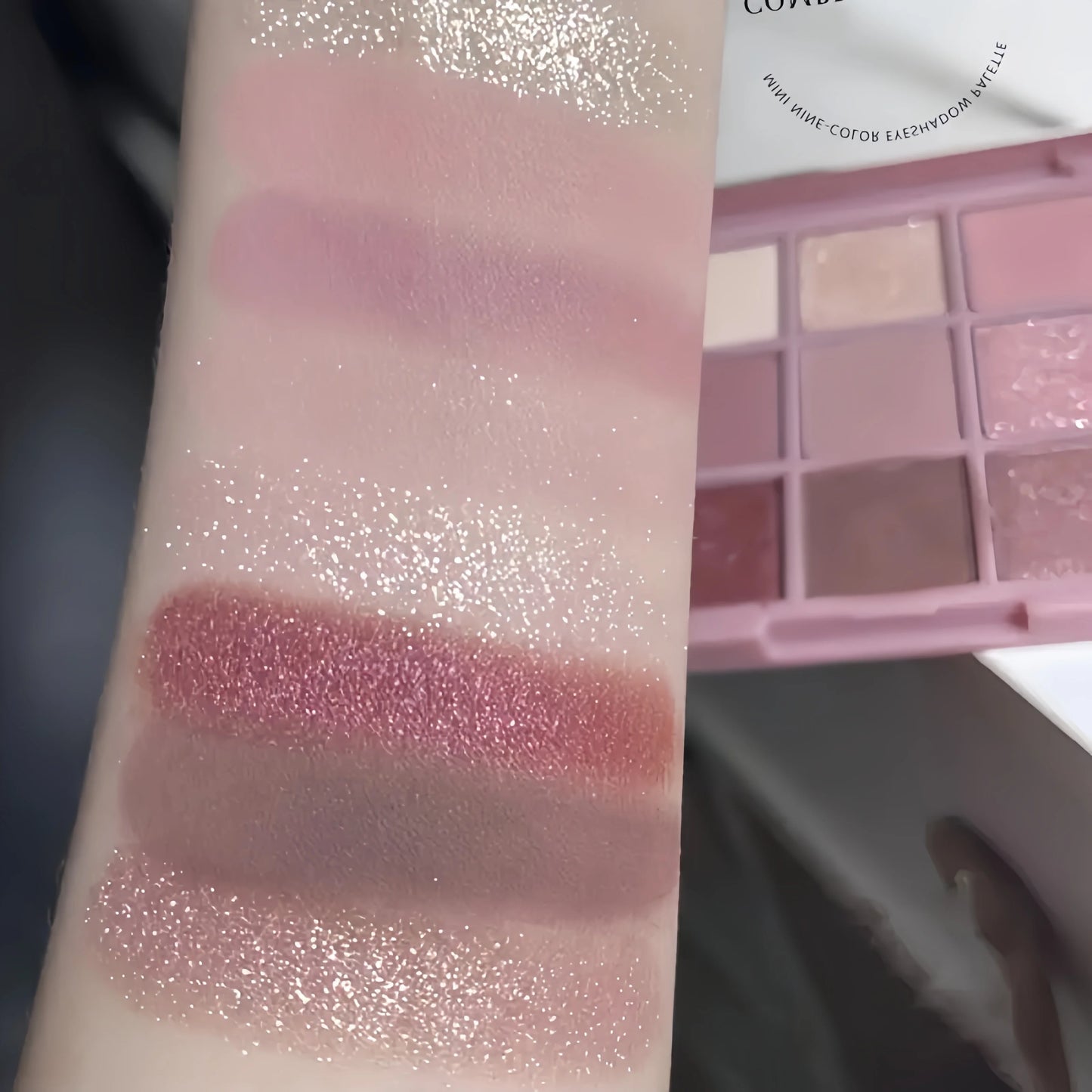 9-Color Smokey Eyeshadow Palette – Matte, Glitter & Pearl Finishes