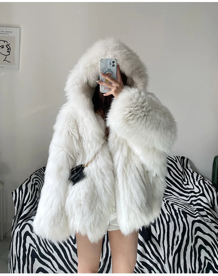 Lautaro Shaggy Faux Fur Jacket β Cozy Luxe With a Statement Twist