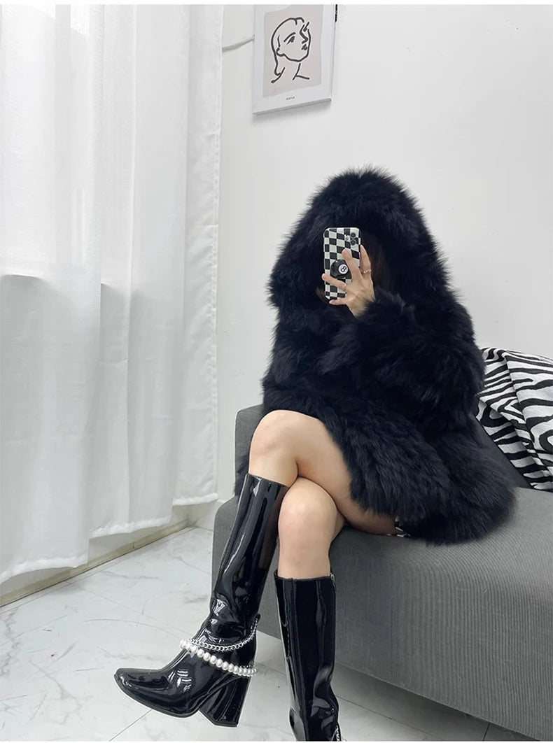 Lautaro Shaggy Faux Fur Jacket β Cozy Luxe With a Statement Twist
