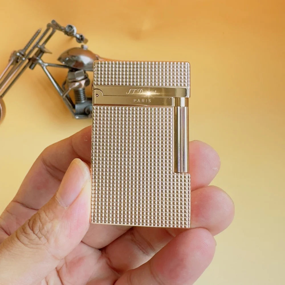 Luxury Brushed Brass Lighter – Classic Collectible Gift