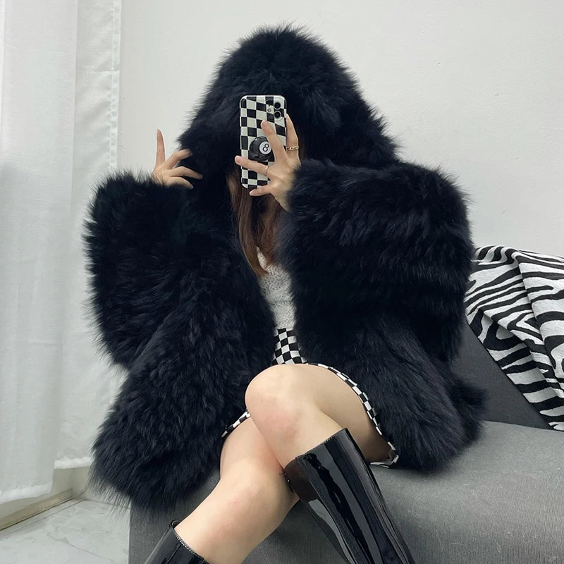 Lautaro Shaggy Faux Fur Jacket β Cozy Luxe With a Statement Twist