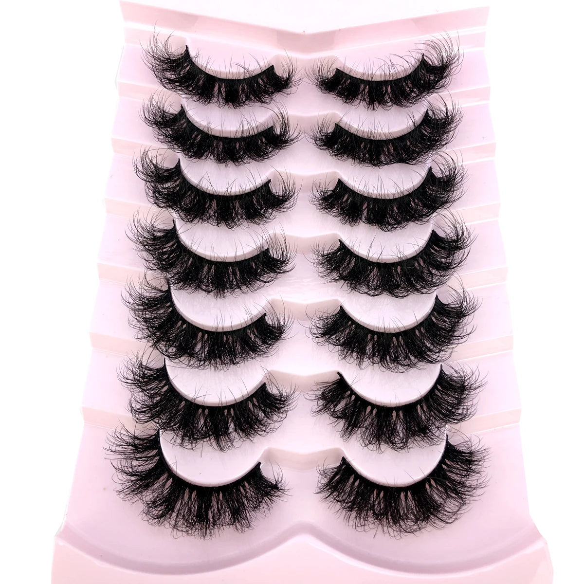 3D Mink-Effect False Eyelash Set – Soft, Fluffy & Full of Volume