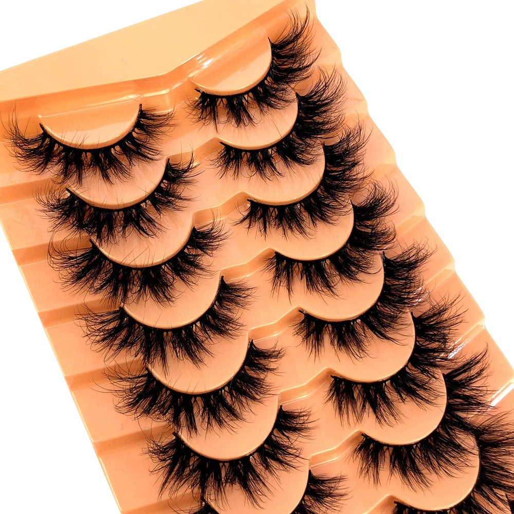 3D Mink-Effect False Eyelash Set – Soft, Fluffy & Full of Volume