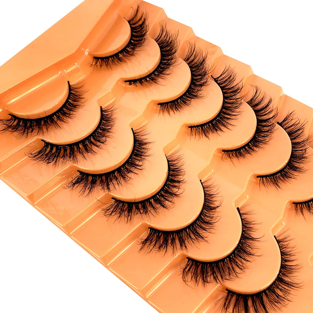 3D Mink-Effect False Eyelash Set – Soft, Fluffy & Full of Volume