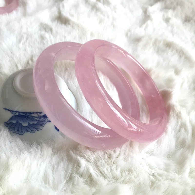Natural Pink Rose Quartz Crystal Bangle – Elegant Women’s Bracelet (55–61mm)