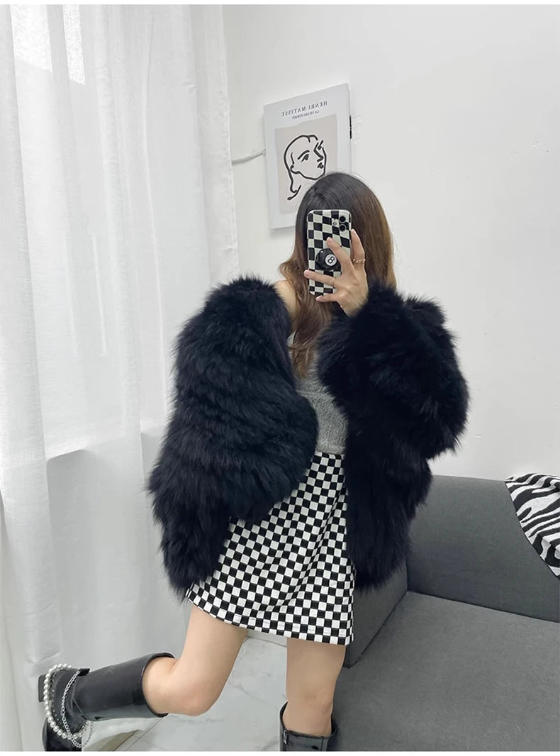 Lautaro Shaggy Faux Fur Jacket β Cozy Luxe With a Statement Twist