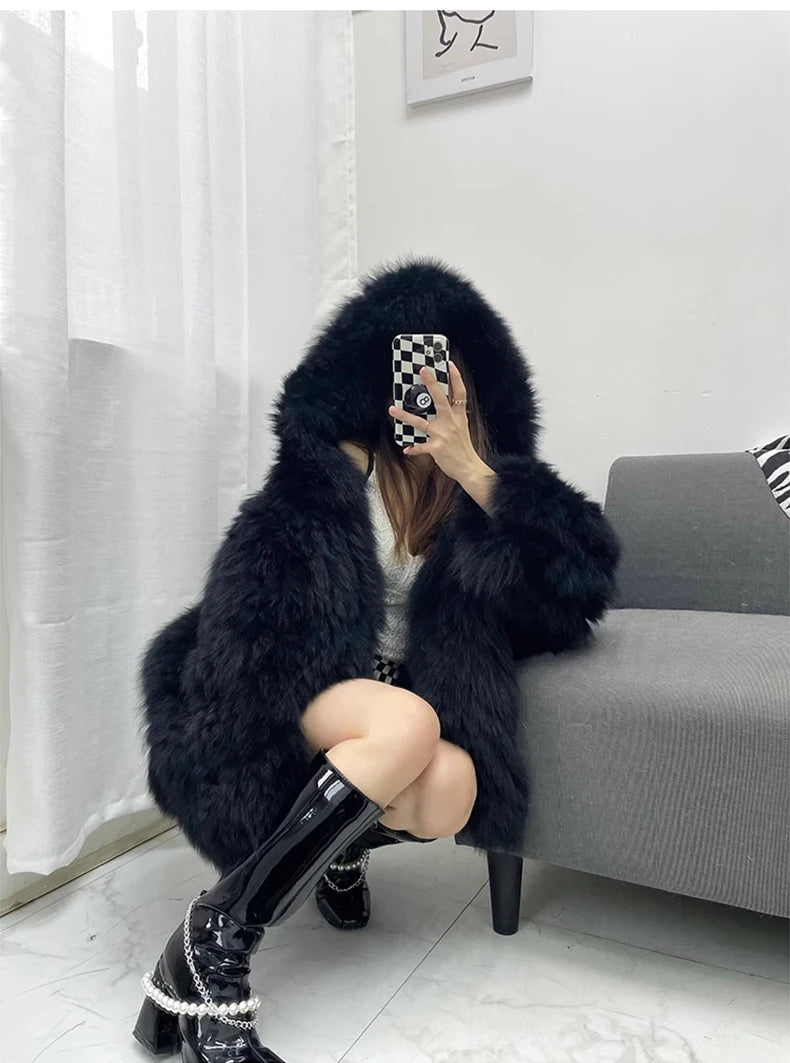 Lautaro Shaggy Faux Fur Jacket β Cozy Luxe With a Statement Twist