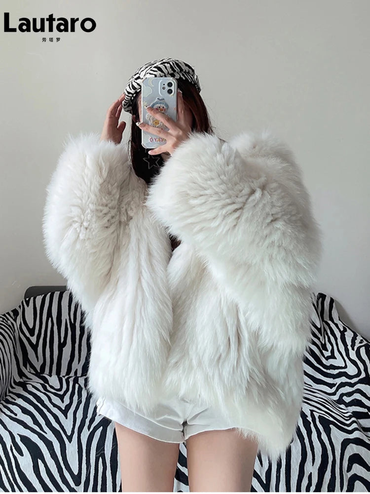 Lautaro Shaggy Faux Fur Jacket β Cozy Luxe With a Statement Twist
