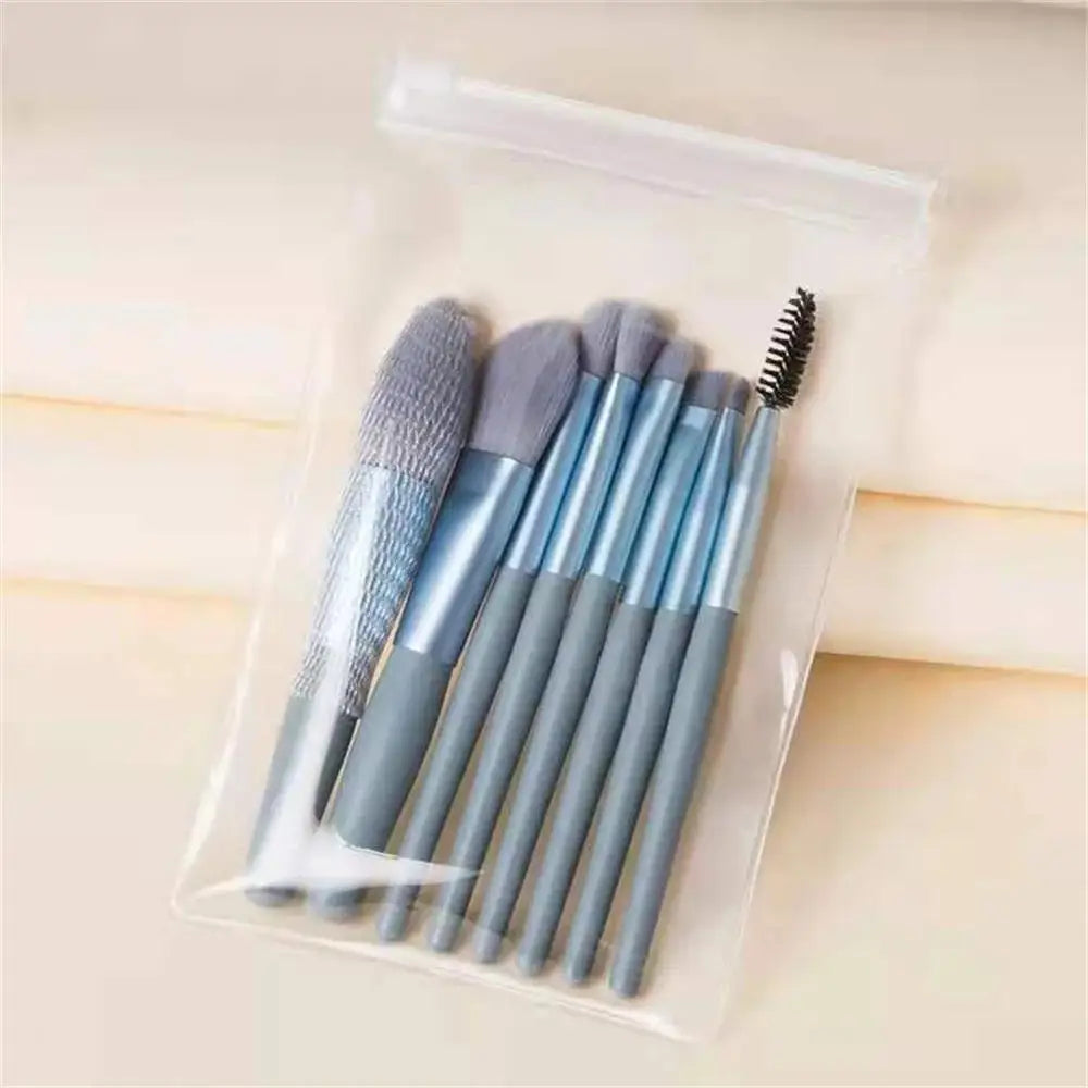 8-Piece Makeup Brush Set – Soft & Fluffy Blending Tools