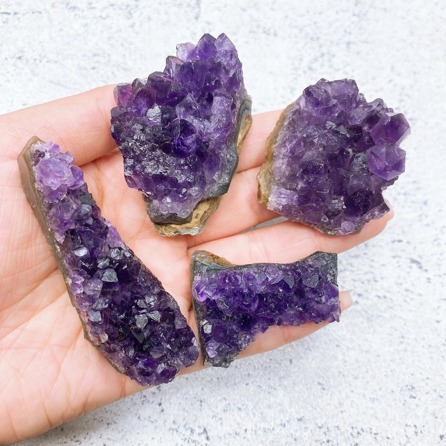 Natural Raw Amethyst Geode Cluster – Purple Crystal Quartz Stone