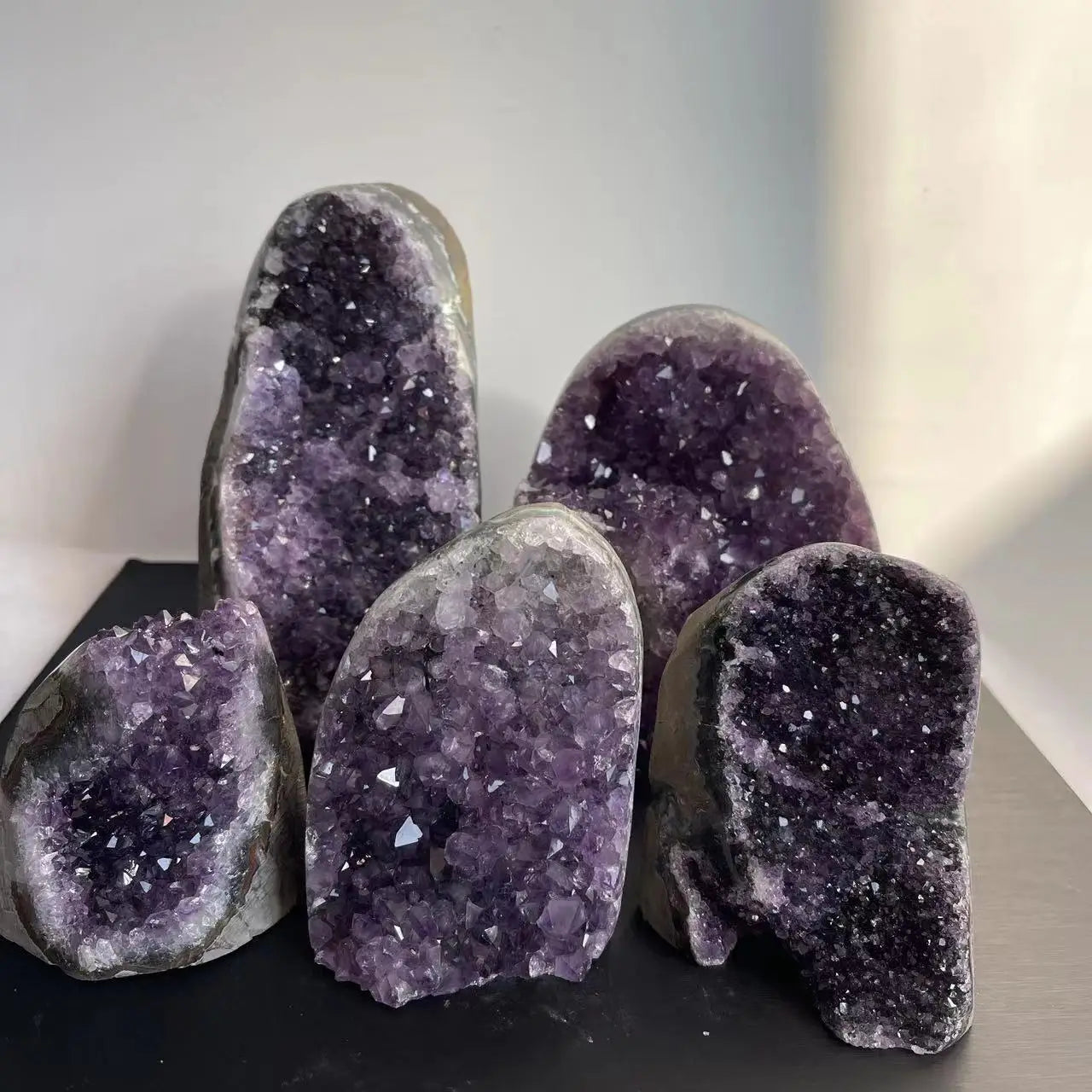 Natural Amethyst Crystal Cluster – Raw Quartz Geode Healing Stone for Home Décor & Feng Shui
