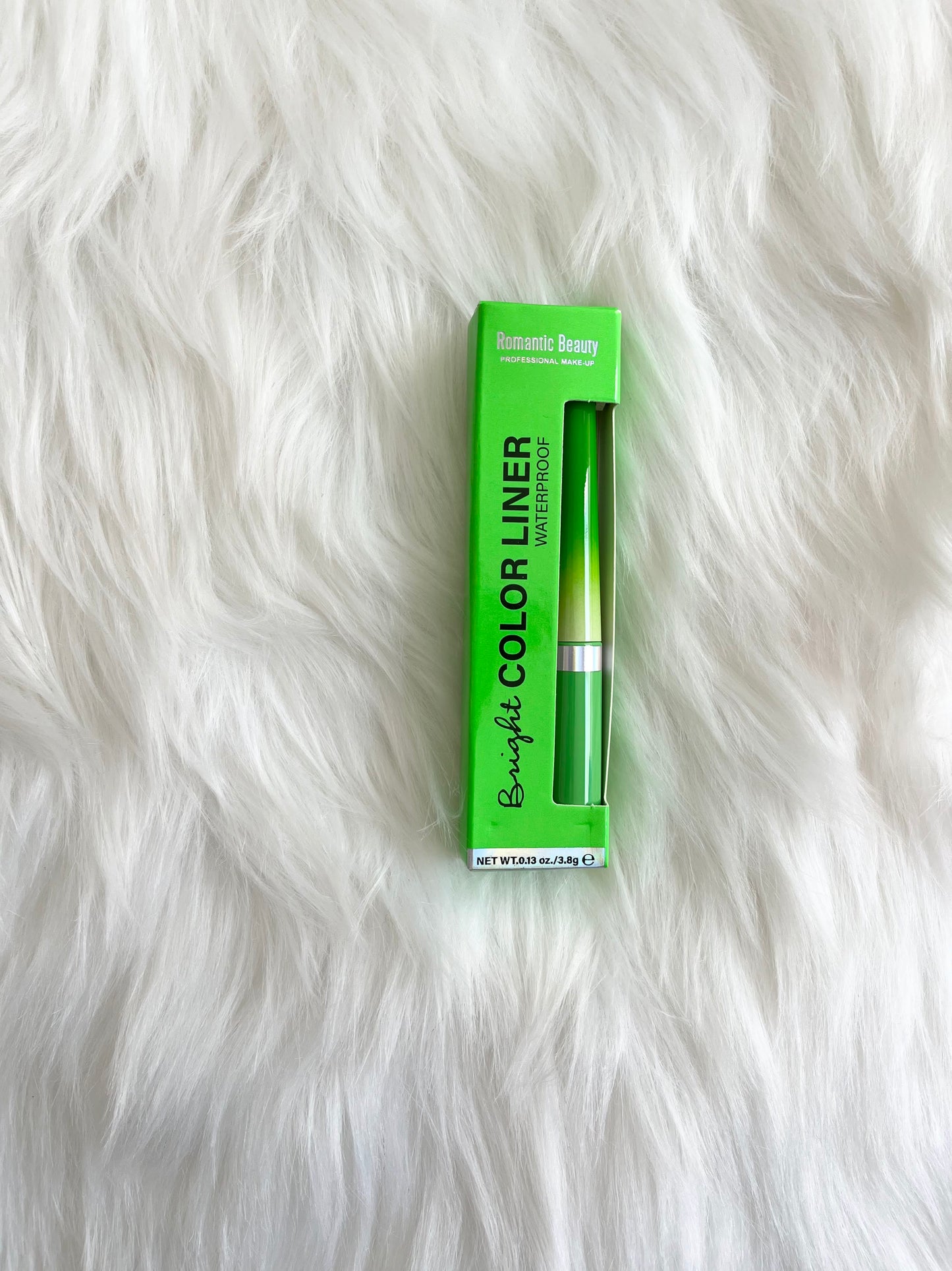 Bright Color Waterproof Eyeliner by Romantic Beauty