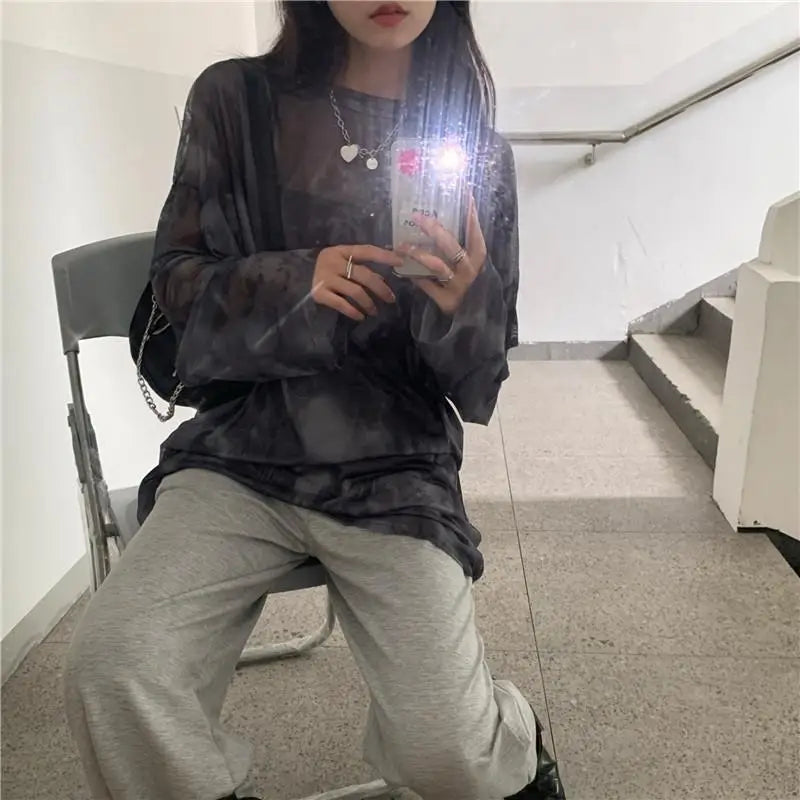 Women’s Tie-Dye Long Sleeve T-Shirt – Loose Minimalist Harajuku Top