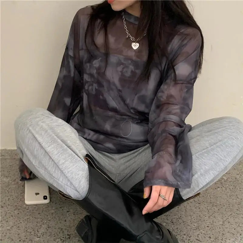 Women’s Tie-Dye Long Sleeve T-Shirt – Loose Minimalist Harajuku Top
