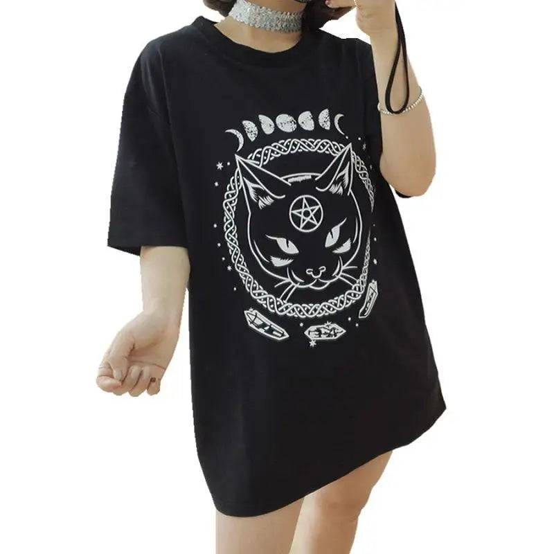 Gothic Moon Phase Cat T-Shirt – Witchcraft Space Cat Graphic Tee