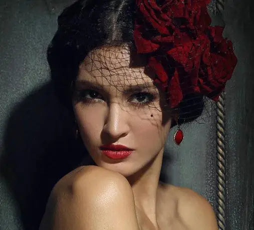 Gothic Mini Top Hat Hair Clip – Red Rose Veil Lolita Accessory