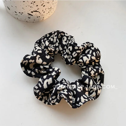 Sweet Flannel French Hair Clip – Black Large Ponytail Catch Claw