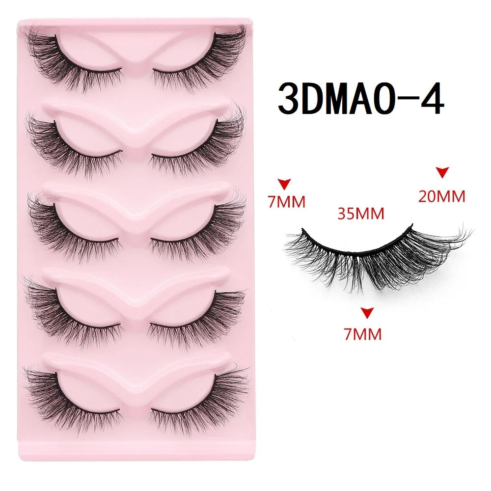 Cat Eye 3D Lashes – Fluffy, Wispy, Manga Magic