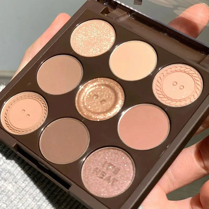 Nine-Color Earth Tone Eyeshadow Palette