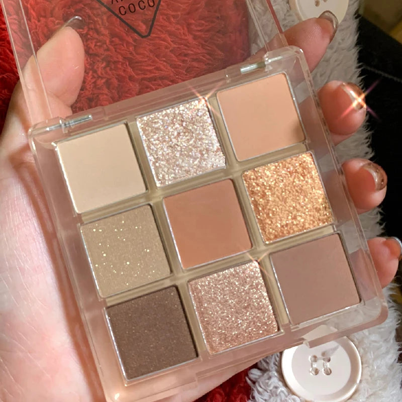 Oh Rosy 9-Color Eyeshadow Palette – Soft Smoke & Rose Tones