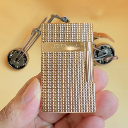 Luxury Brushed Brass Lighter – Classic Collectible Gift