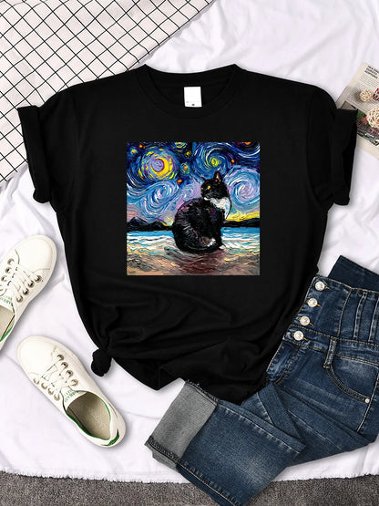 Mona Lisa Funny Cat T-Shirt – Oversized Art Print Crewneck Tee for Women