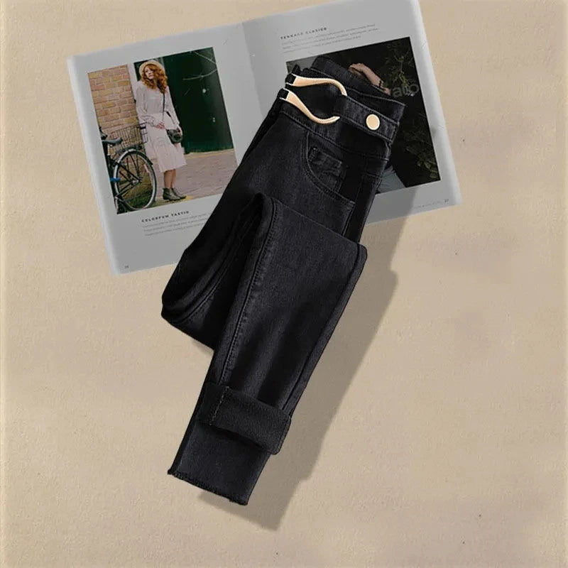 Korean Fashion Two-Piece Set – Fake Layered Shirt Top & Slim Fit Jeans