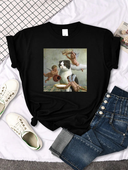 Mona Lisa Funny Cat T-Shirt – Oversized Art Print Crewneck Tee for Women