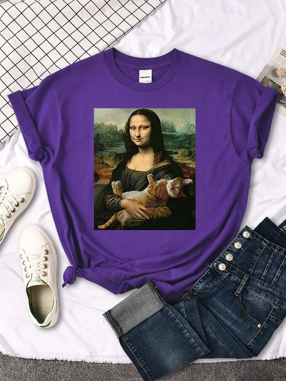 Mona Lisa Funny Cat T-Shirt – Oversized Art Print Crewneck Tee for Women