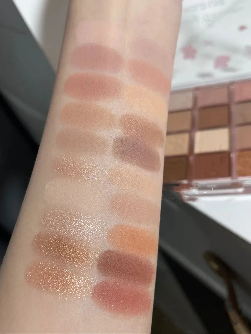 Cherry Dance 20-Color Eyeshadow Palette