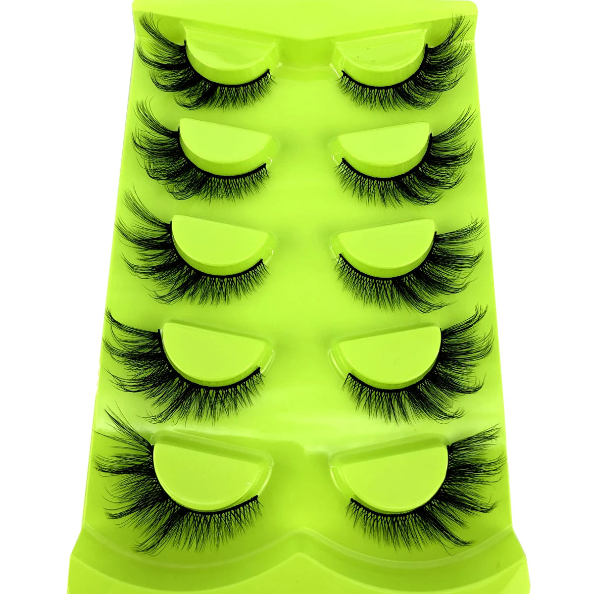 Cat Eye 3D Lashes – Fluffy, Wispy, Manga Magic