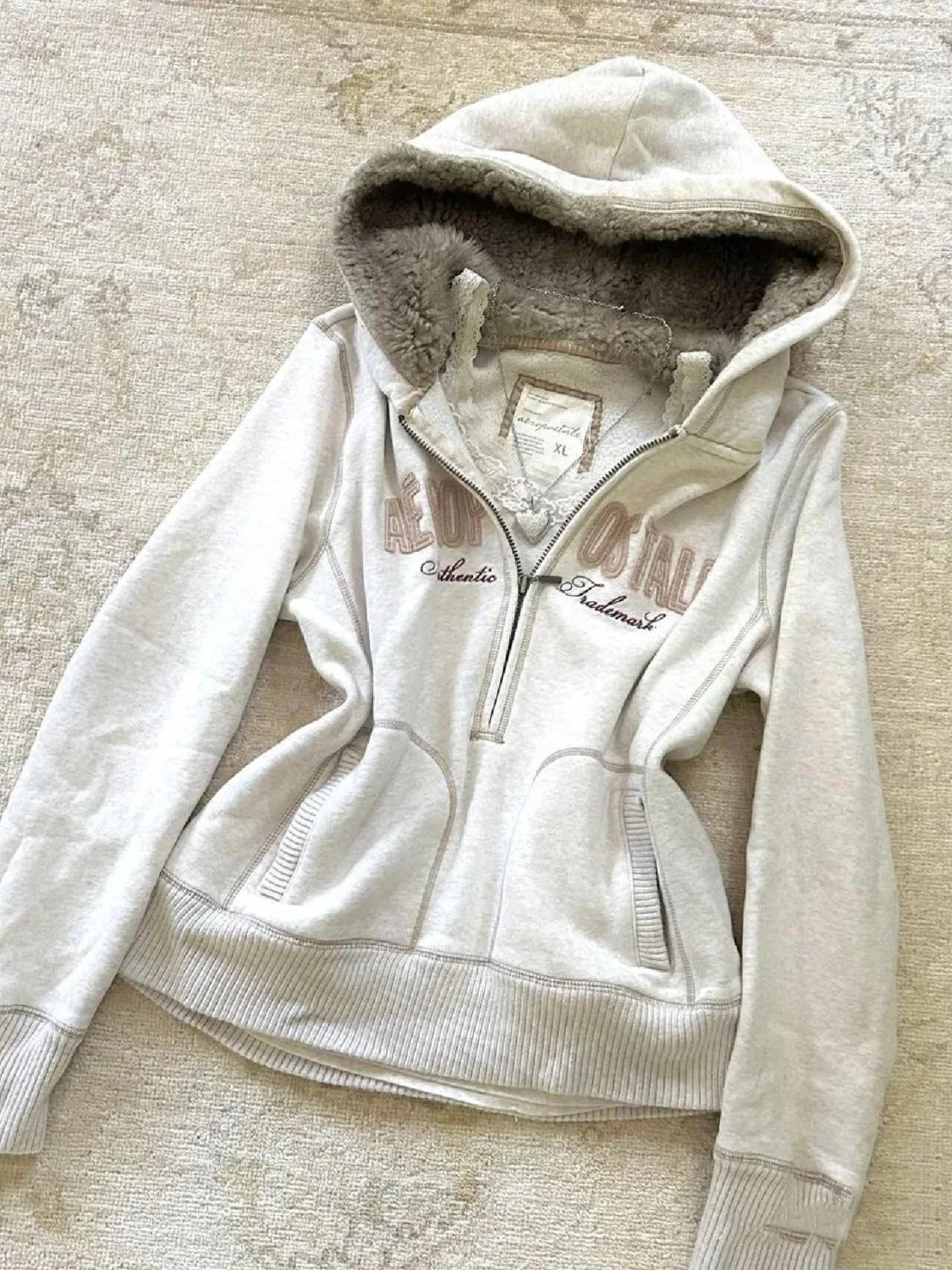 Vintage Letter Fur Collar Hoodie – Y2K Retro Zip-Up Plush Jacket