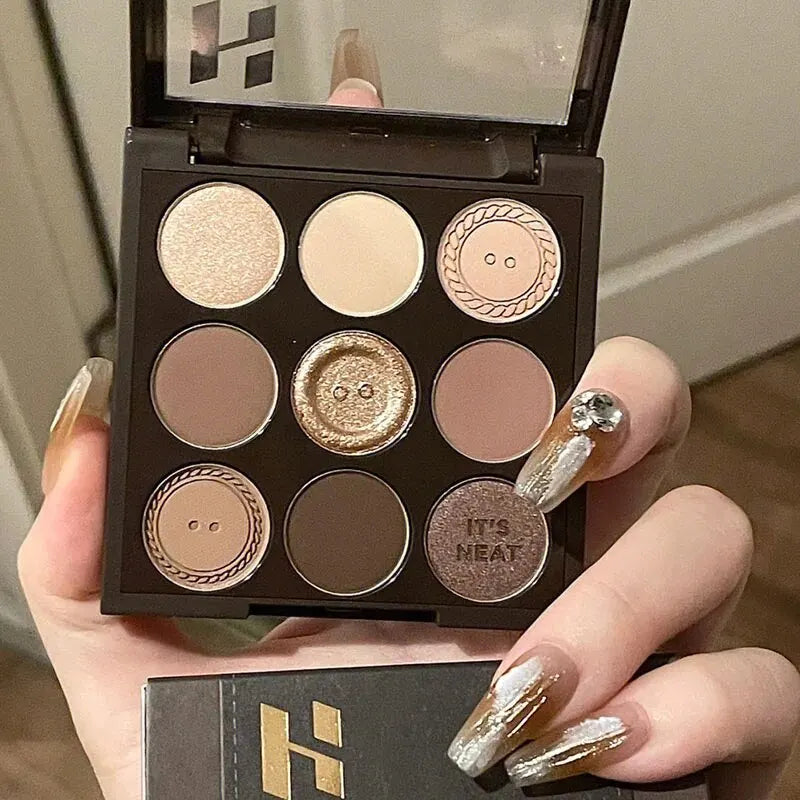 Nine-Color Earth Tone Eyeshadow Palette