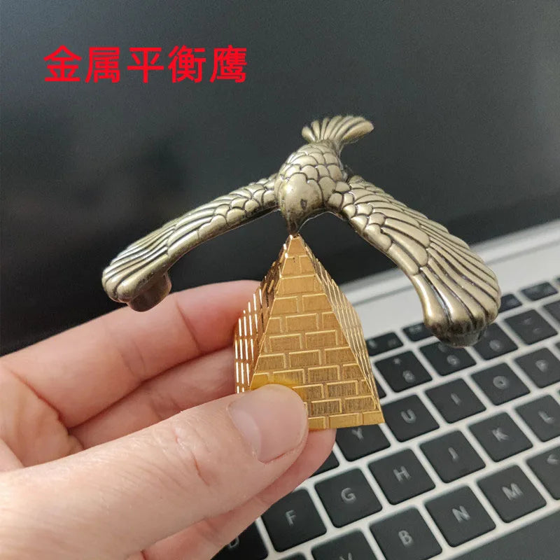 Balance Bird Gravity Toy Set