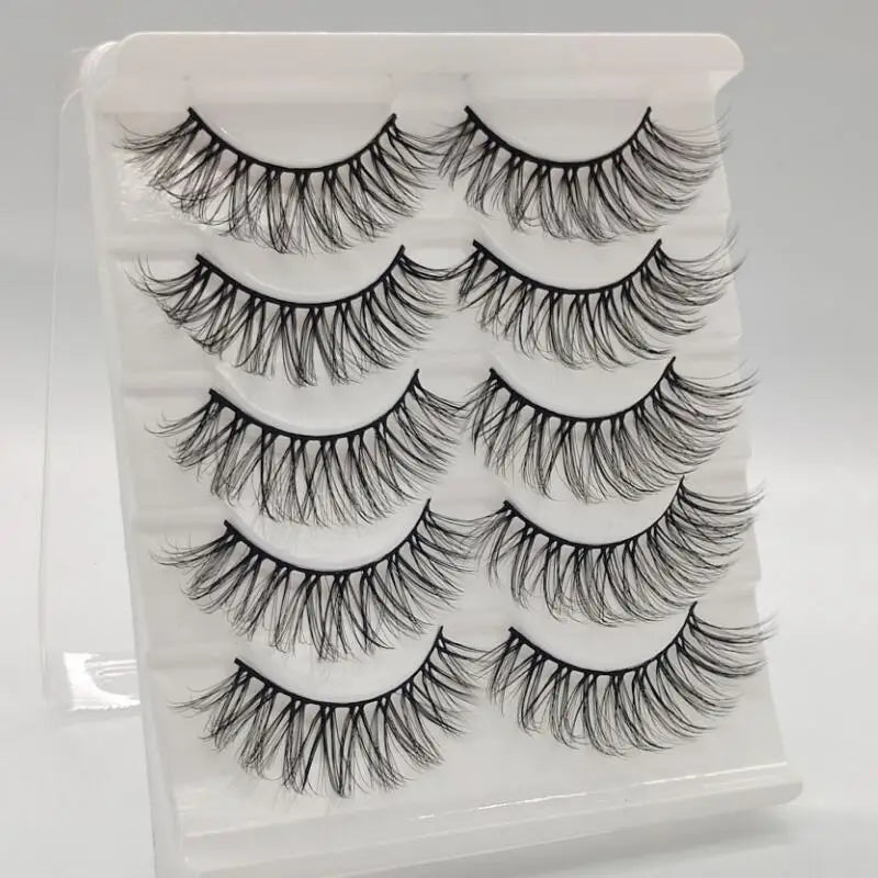 Cat Eye 3D Lashes – Fluffy, Wispy, Manga Magic