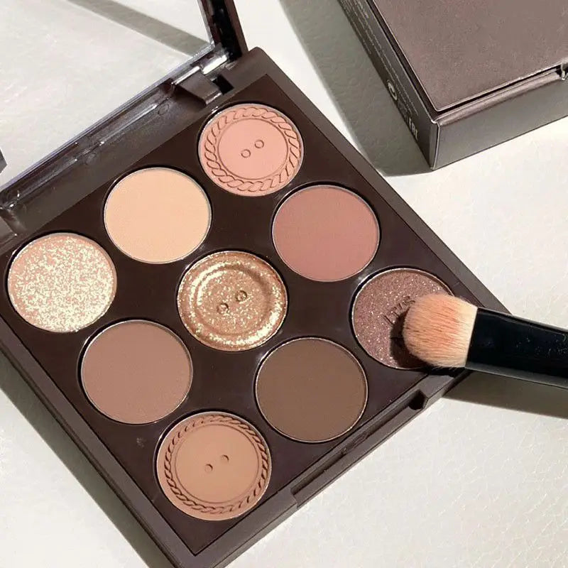 Nine-Color Earth Tone Eyeshadow Palette