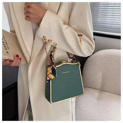 Luxury Crossbody Handbag – Classic Square Shoulder Bag