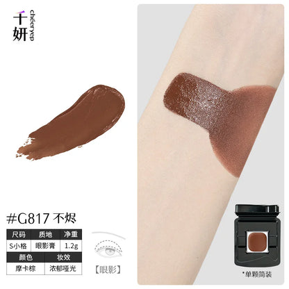 Chameleon Eyeshadow – Shimmer, Shift, and Glow Anywhere