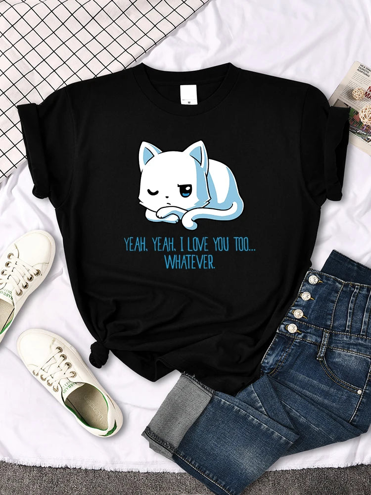 Mona Lisa Funny Cat T-Shirt – Oversized Art Print Crewneck Tee for Women