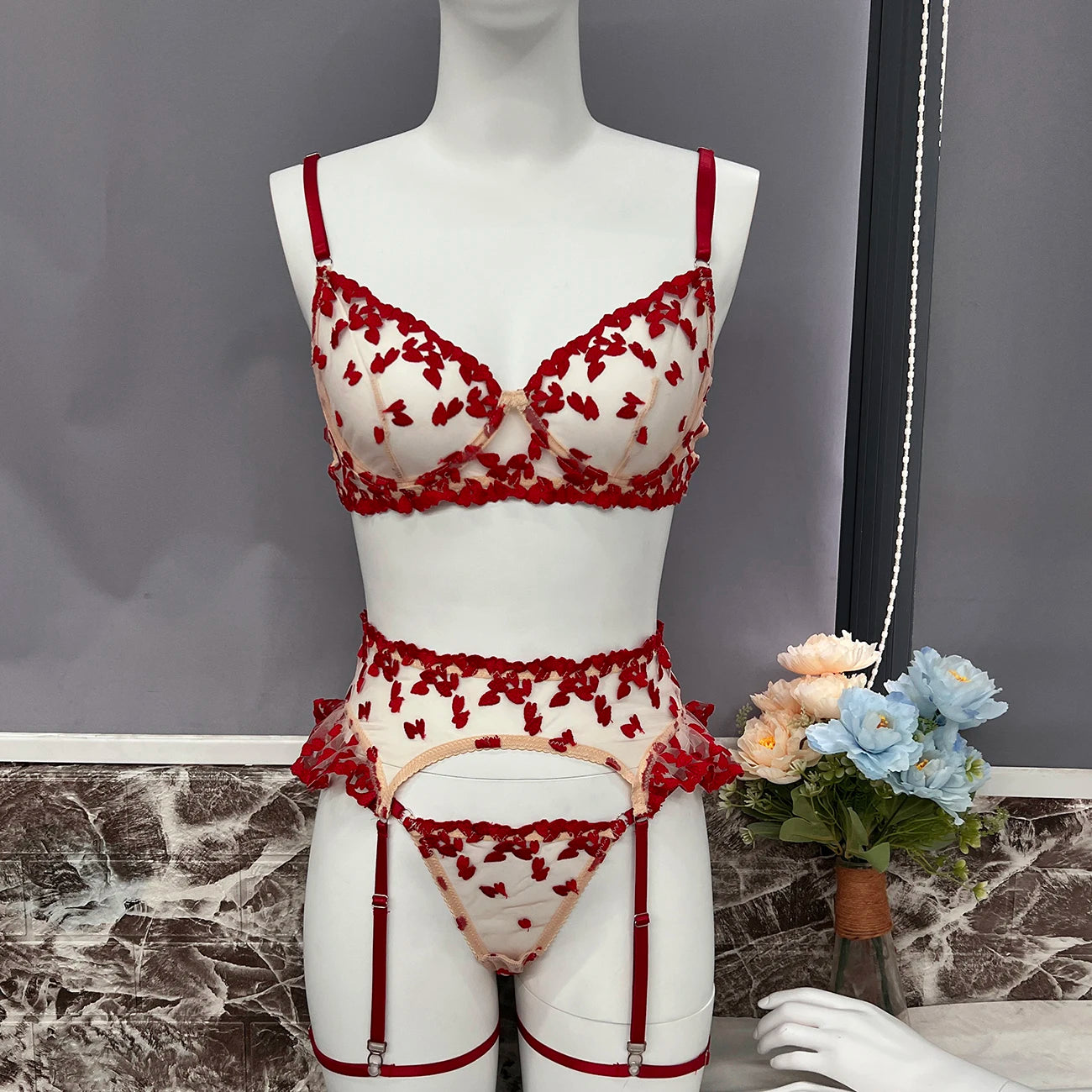 Heart Lace Embroidery Lingerie Set