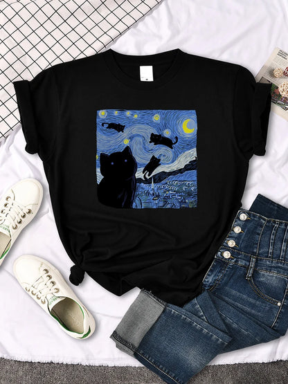 Mona Lisa Funny Cat T-Shirt – Oversized Art Print Crewneck Tee for Women