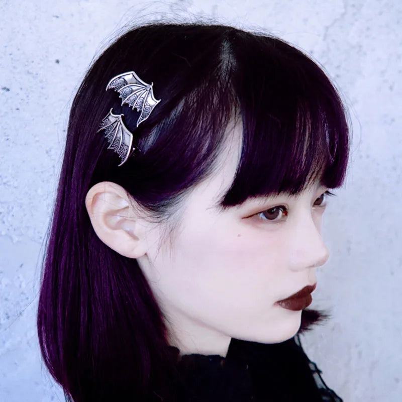 Gothic Bat Wing Hair Clip – Witchy Lace Halloween Hair Accessory