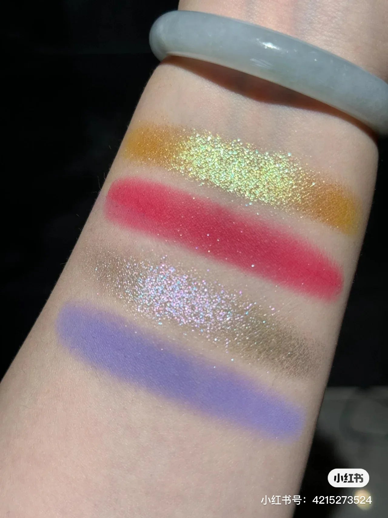 16-Color Glitter & Matte Eyeshadow Palette – Chameleon Glow Shades for Bold Eye Looks