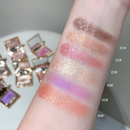 Gege Bear Shimmering Single Eyeshadow