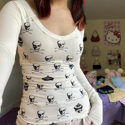 Y2K Gothic Skull Crop Top – Vintage Grunge Graphic Tee for Women